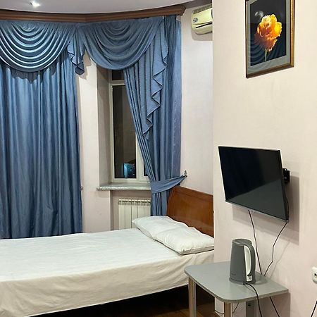Manand Hotel Erivan Dış mekan fotoğraf