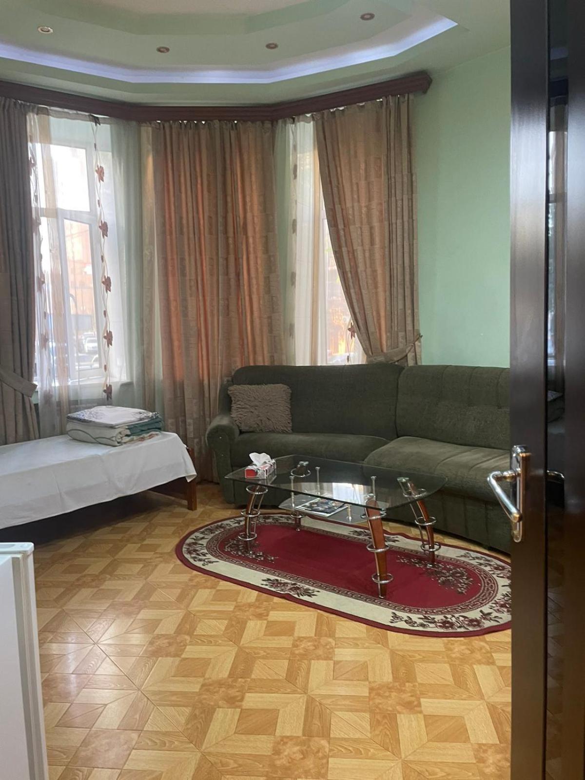 Manand Hotel Erivan Dış mekan fotoğraf