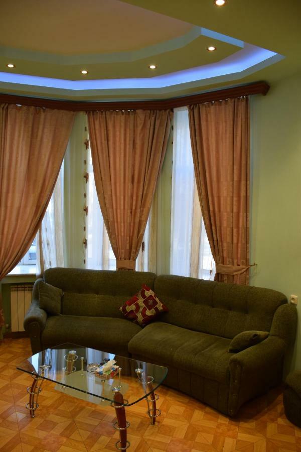 Manand Hotel Erivan Dış mekan fotoğraf